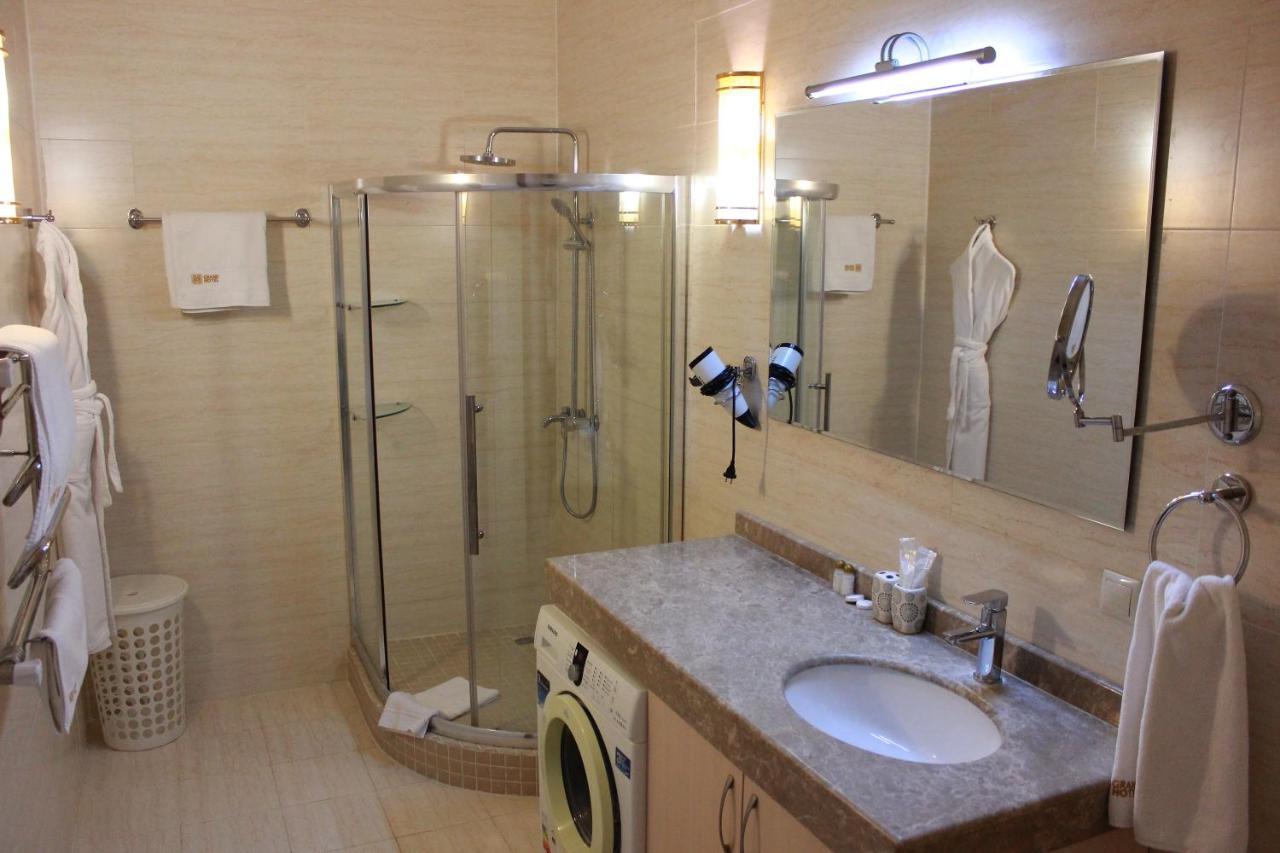 Atb Grand Hotel Atiraw Buitenkant foto