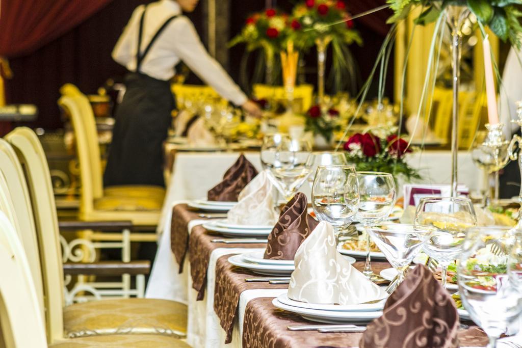 Atb Grand Hotel Atiraw Buitenkant foto